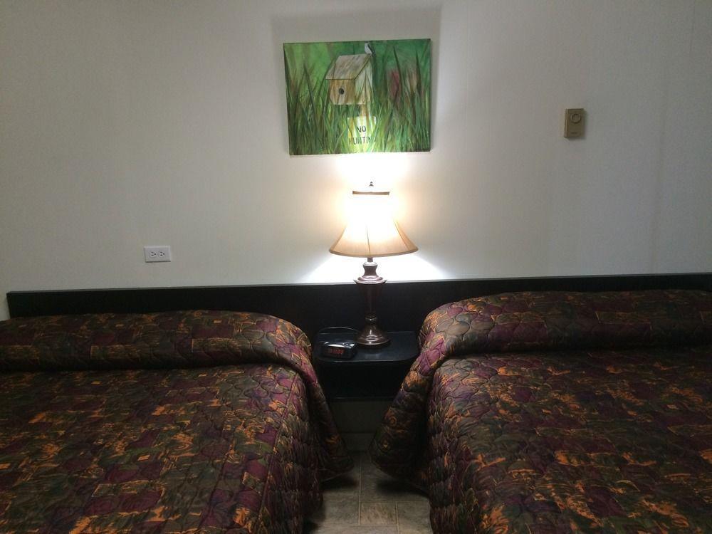 Creston Valley Motel Екстер'єр фото
